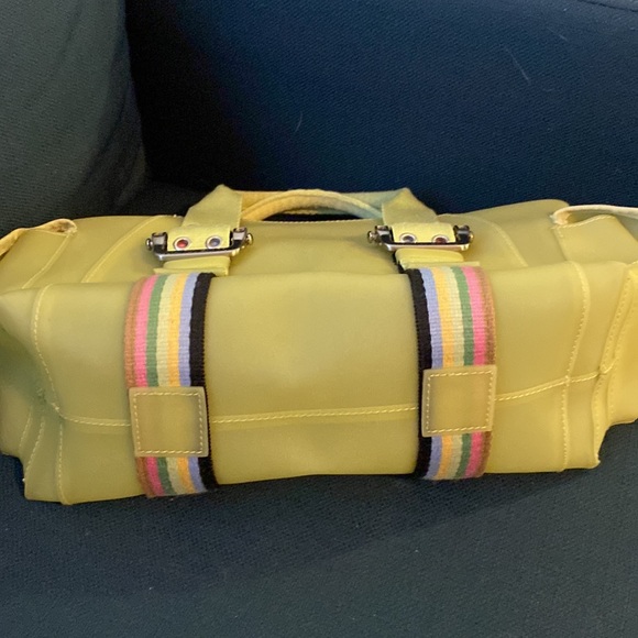 Franco Sarto line color Smoothie Style purse barely used. No rips or tares - Picture 5 of 8